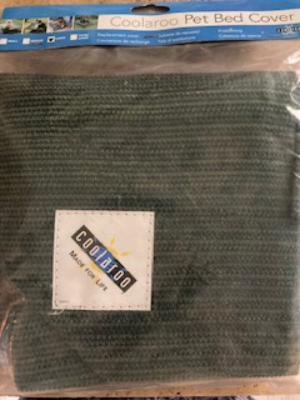 COOLAOO PET BED COVER SIZE LARGE GREEN NEW UNOPENED PACKAGE